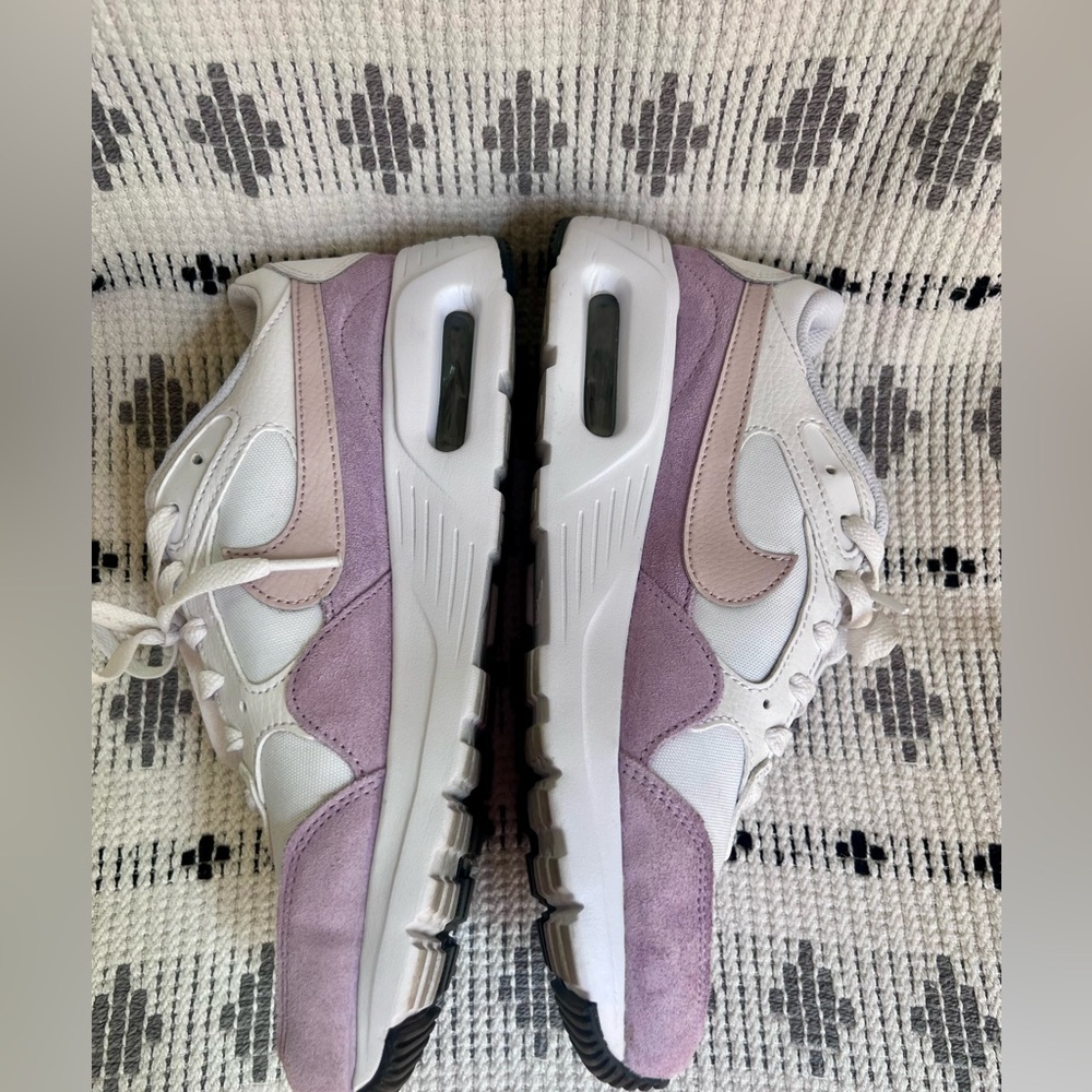 Nike Air Max SC Women's White and Purple Sneakers, Size 9 - Picture 3 of 7